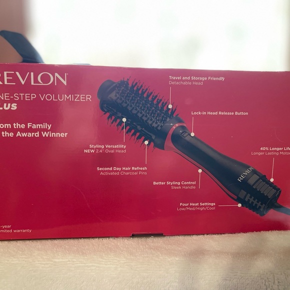 Revlon One-Step Volumizer Plus - Black - Picture 2 of 2